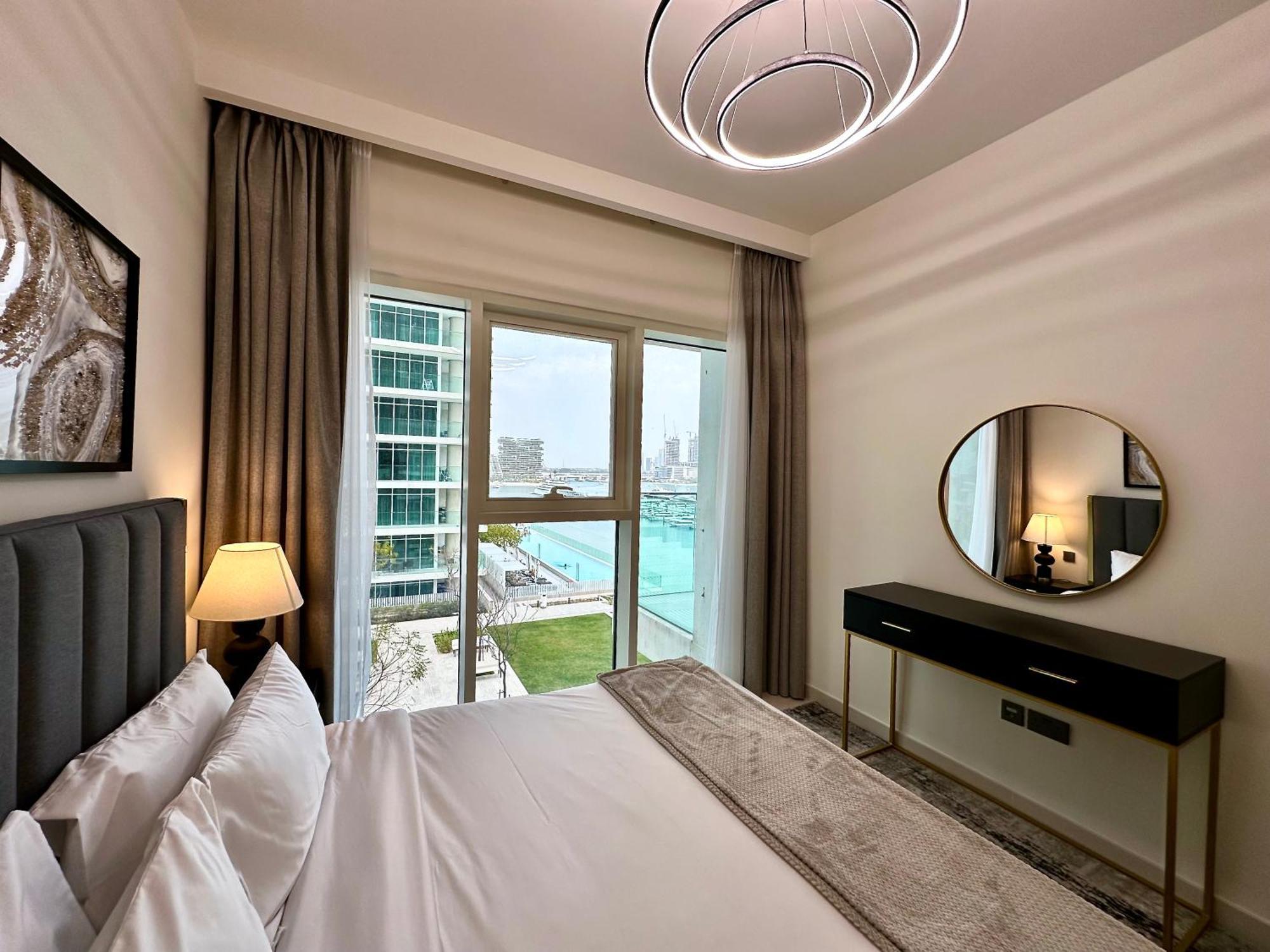 두바이 Lux Bnb I Sun Rise Bay I Palm & Sea View 아파트 외부 사진